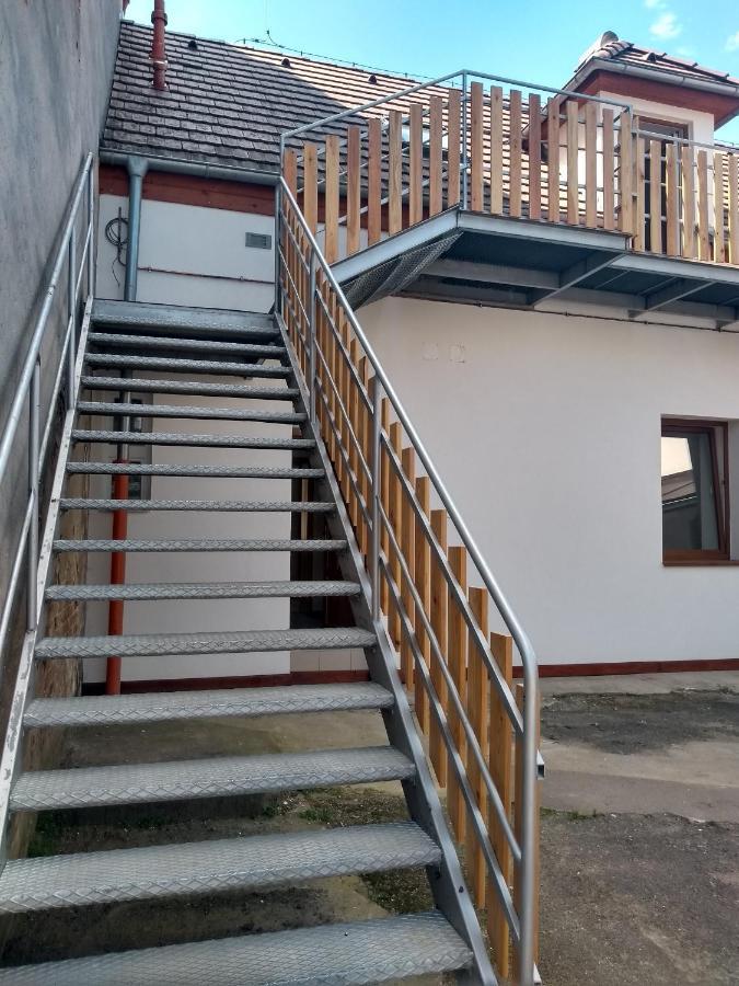 Apartmány LoNo Jičín Kültér fotó