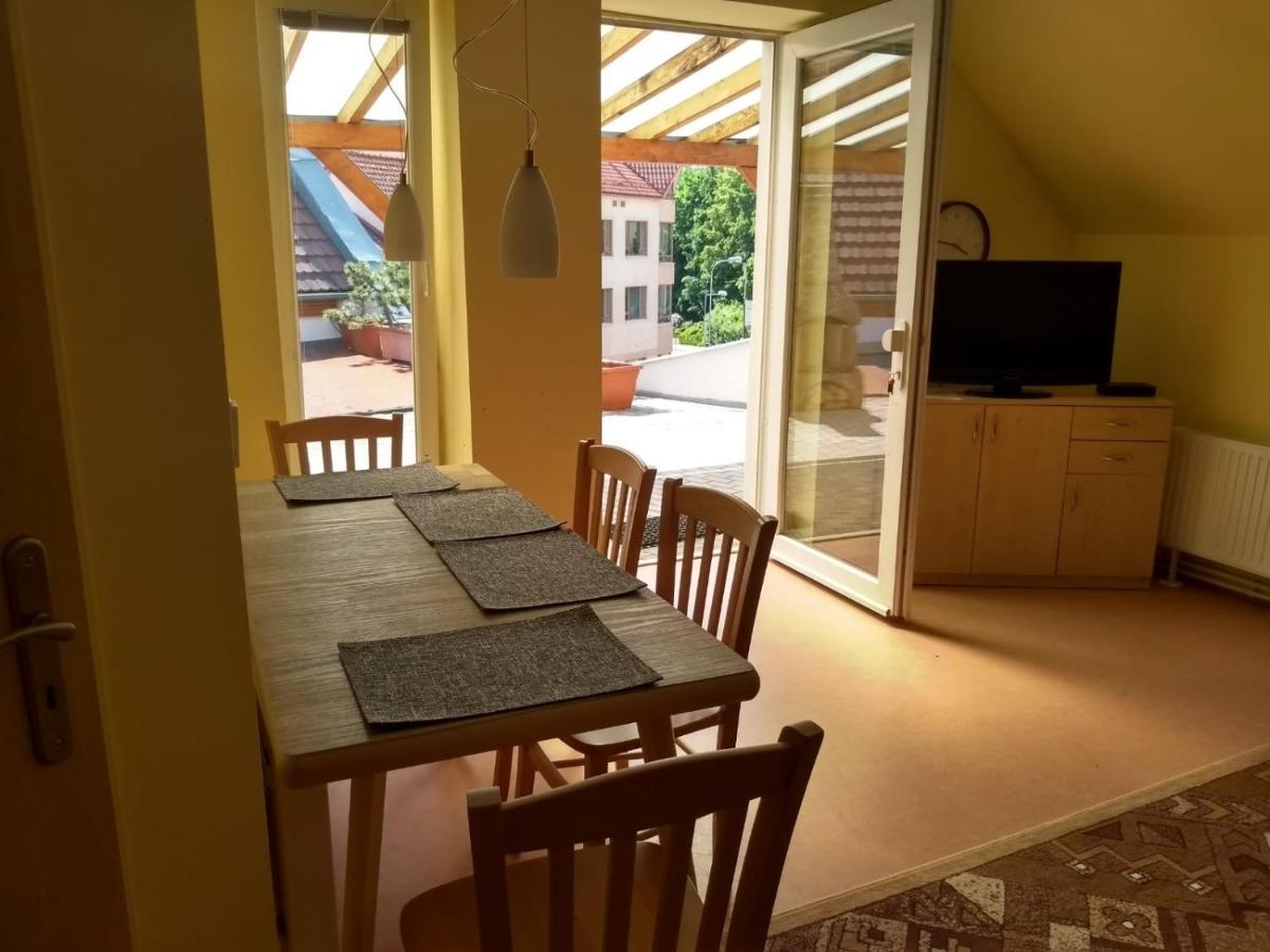 Apartmány LoNo Jičín Kültér fotó