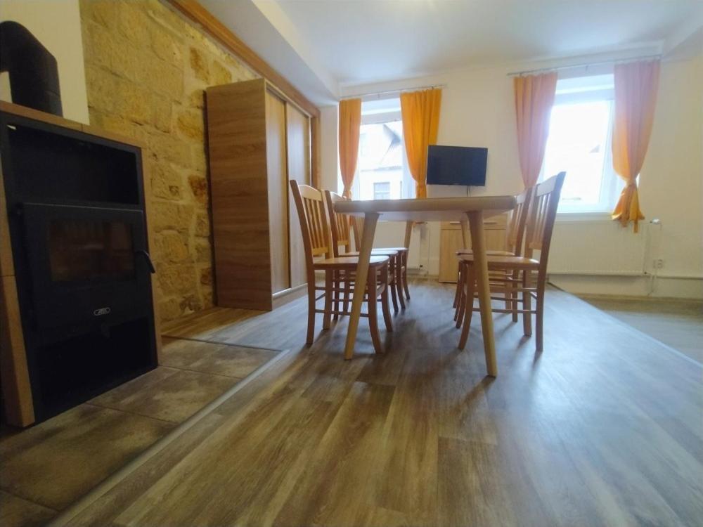 Apartmány LoNo Jičín Kültér fotó